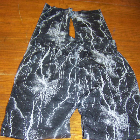 Lighting Printed Leggings - Picture 2 of 2